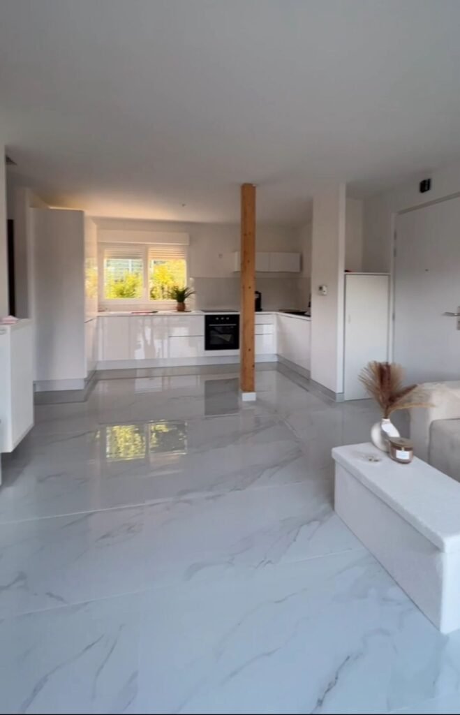 WhatsApp Image 2025-08-28 at 15.54.26 (1)