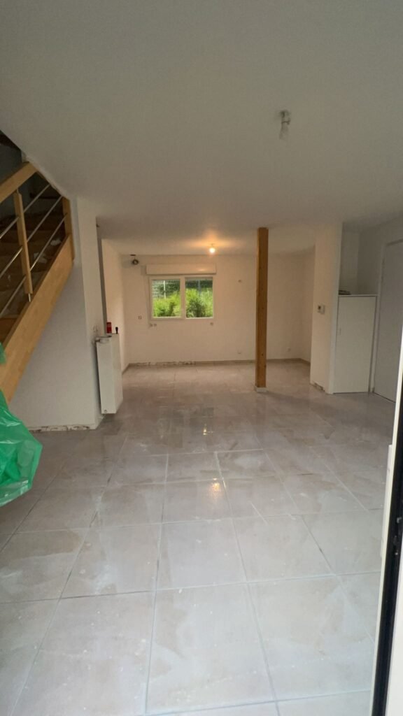 WhatsApp Image 2025-08-28 at 15.54.26